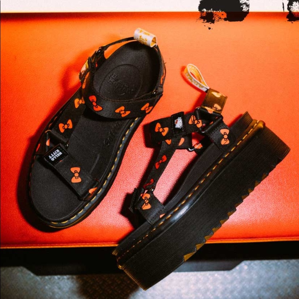 SOLD dr. martens x hello kitty platform sandal